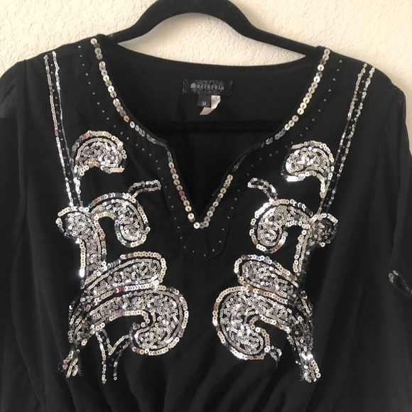 MARINEBLU FLOWING SEQUINS BLACK TOP - Picture 3 of 10